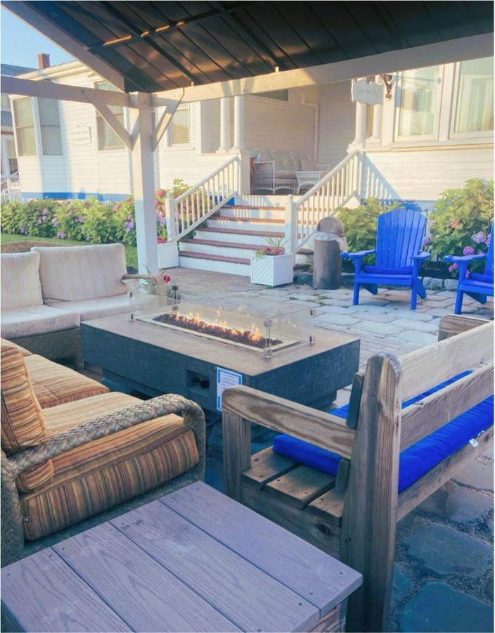 By The Sea Guests Bed & Breakfast And Suites Dennisport Exterior photo